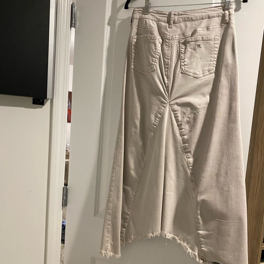 Wash lab size almond color maxi skirt size 29